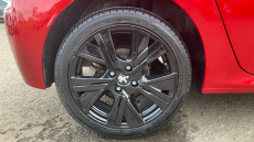 Peugeot 208 1.2 PureTech 100 Allure 5dr Petrol Hatchback